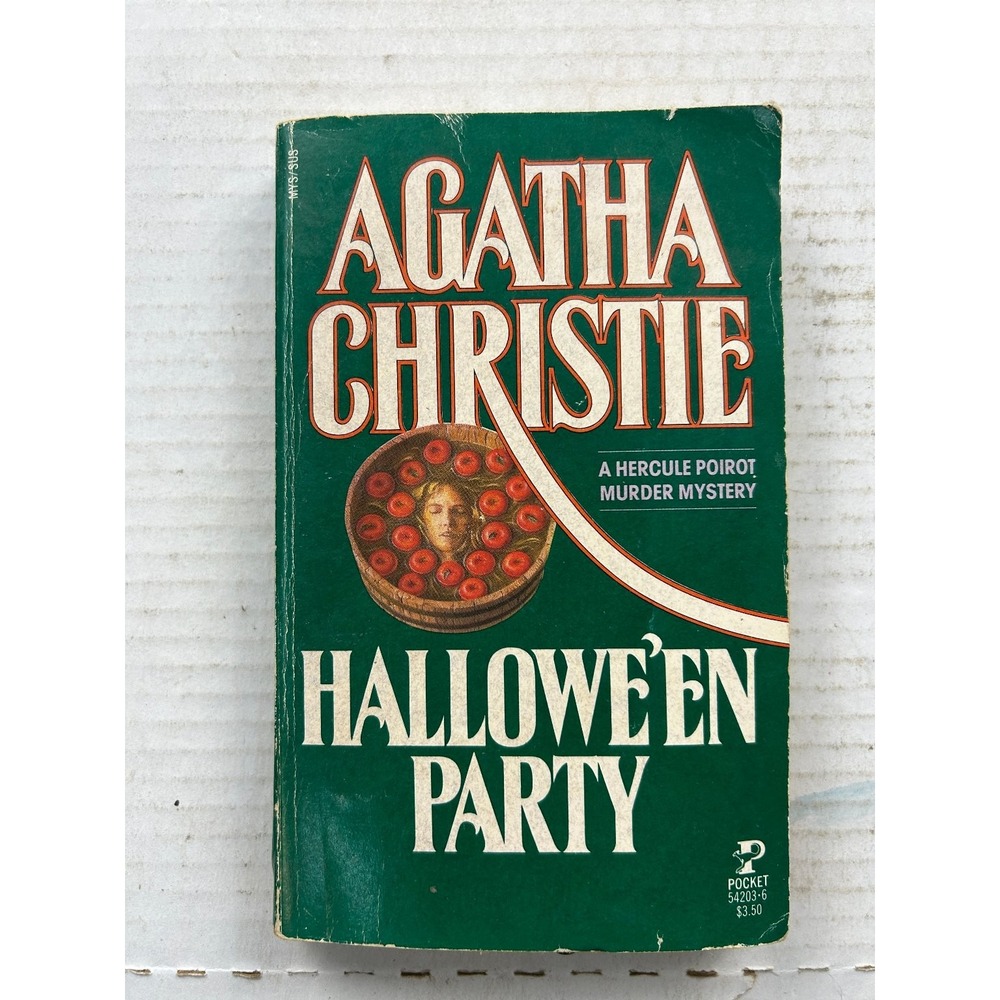 Hallowe'en Party Agatha Christie 1970 Hercule Poirot Mystery Pocket Books